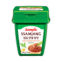 Sempio Ssamjang Mild Sojabønne Pasta 500g - Mild sojabønne Ssamjang fra koreanske Sempio med fantastisk umami, gochugaru og hvidløg! Skøn til alt fra dips til marinader.