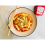 Sempio Tteokbokki Instant Riskager - Sweet & Spicy - Lækre, chewy koreanske riskager, Tteokbokki, med en stærk-sød chilisauce, der kan tilberedes direkte i koppen på få minutter - en perfekt street food snack :D