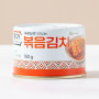 Jongga Fried Kimchi Dåse 160g - Autentisk kimchi - klar til at spise! Kimchi er fermenteret kål med chili og hvidløg. En ægte koreansk delikatesse.