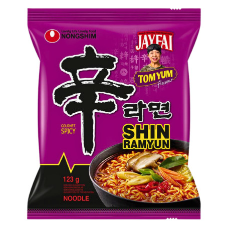 Nongshim Shin Ramyun TOM YUM Instant Nudler 123g - Oplev alletiders instant nudler, der, ifølge sloganet, kan få selve livet til at græde. Shin Ramyun TOM YUM fås her med smag af den klassiske thai suppe!