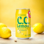 Suntory C.C. Lemon Soda 350ml - SUPER læskende C.C. LEMON SODA!Prøv den ultimative sommerdrik med noter af citrusskal og frisk bitterhed, som C.C. Lemon er kendt for!