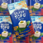 Satonoyuki Shiki Silken Tofu Firm 300g - Japansk silketofu fra Satonoyuki med en perfekt blød og cremet konsistens samt et højt indhold af sojabønner.