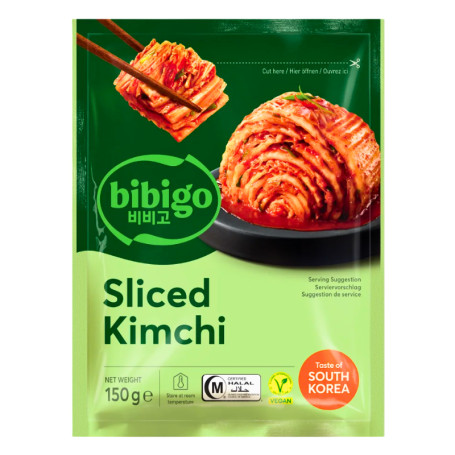 Bibigo Napa Cabbage Kimchi 150g - Autentisk kimchi i en lynhurtig at åbne indpakning - så er du klar til at spise! Kimchi er fermenteret kål med chili og hvidløg. En ægte koreansk delikatesse.