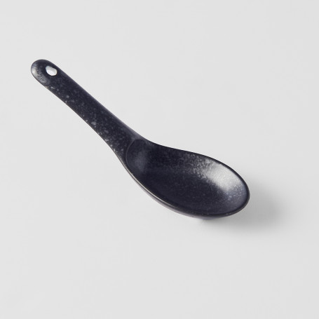 Japansk Keramik Suppeske 15cm Mat Sort - Keramik fra Japan af udsøgt kvalitet. Klassisk suppeske i et sofistikeret mørkt design med strukturplettet ler.