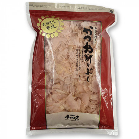 Katsuobushi Bonito Flager Premium 100g - Delikate flager af tørret, røget bonito tunfisk der i Japan bruges til bl.a. den klassiske Dashi og topping af retter