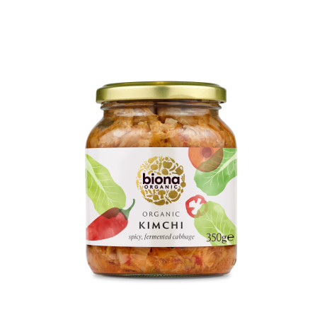 Biona Økologisk Kimchi i Glas 350g - Lækker, smagfuld økologisk kimchi. Denne kimchi er fremstillet af kinakål og gulerødder med bl.a. chili og hvidløg. Denne kimchi er desuden vegansk.