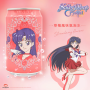 Ocean Bomb Sailor Moon Mars Strawberry Soda 330ml - Ocean Bomb præsenterer karaktererne fra den verdenskendte anime-serie Sailor Moon som hver deres smag af sodavand - Mars fås her med jordbærsmag!