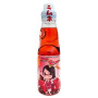 Ramune Boruto Special Edition - Sarada Granatæble Sodavand 200ml - Japansk sodavand med den klassiske glaskugle, som her fås i en variant med granatæble og Sarada fra Boruto! Fortsættelsen til den evigpopulære Naruto-serie :D