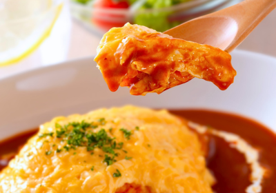 Omurice - Den Japanske Omelet Med Stegte Ris